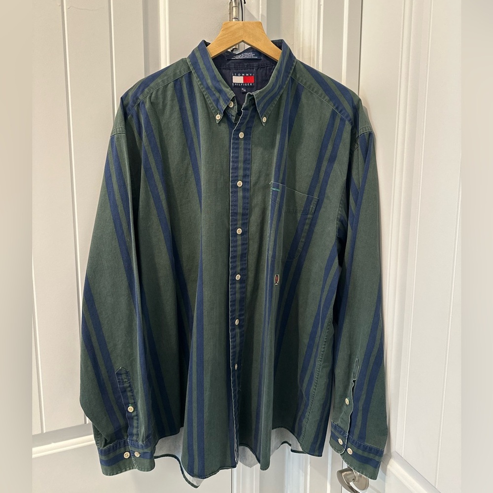 Vintage Tommy Hilfiger Button-up